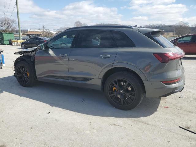 WA1VABGE7NB023359 - 2022 AUDI E-TRON CHRONOS GRAY photo 2