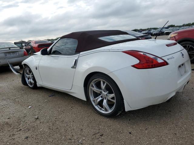 JN1AZ4FH3AM304354 - 2010 NISSAN 370Z WHITE photo 2