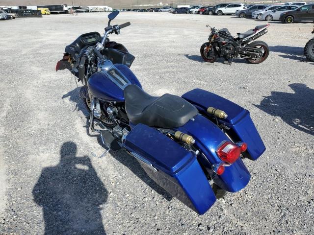 1HD1KGM10DB667928 - 2013 HARLEY-DAVIDSON FLTRU ROAD GLIDE ULTRA BLUE photo 3