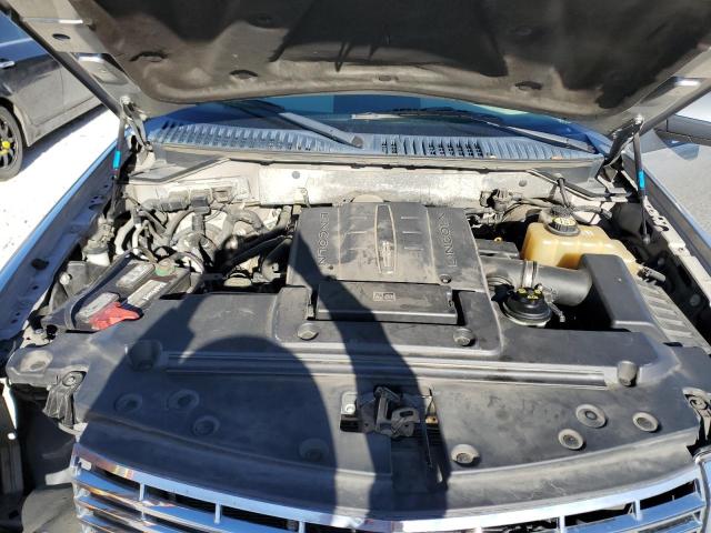 5LMFU27558LJ03073 - 2008 LINCOLN NAVIGATOR SILVER photo 12