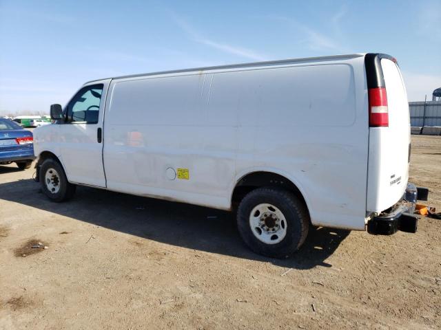 1GTW7GCA0B1900106 - 2011 GMC SAVANA G2500 WHITE photo 2