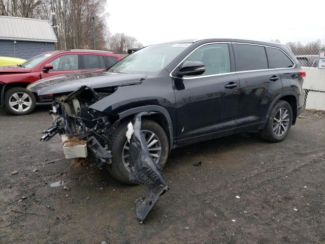 2017 TOYOTA HIGHLANDER SE, 