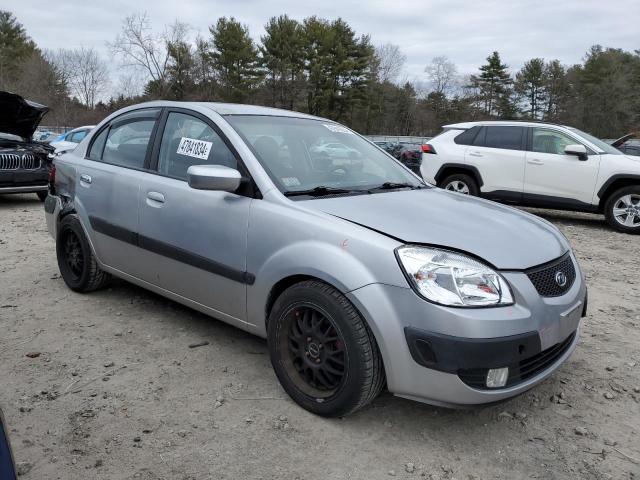 KNADE223896495674 - 2009 KIA RIO BASE SILVER photo 4