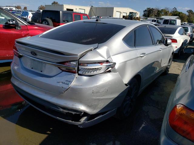 3FA6P0LU5JR111042 - 2018 FORD FUSION SE HYBRID SILVER photo 3