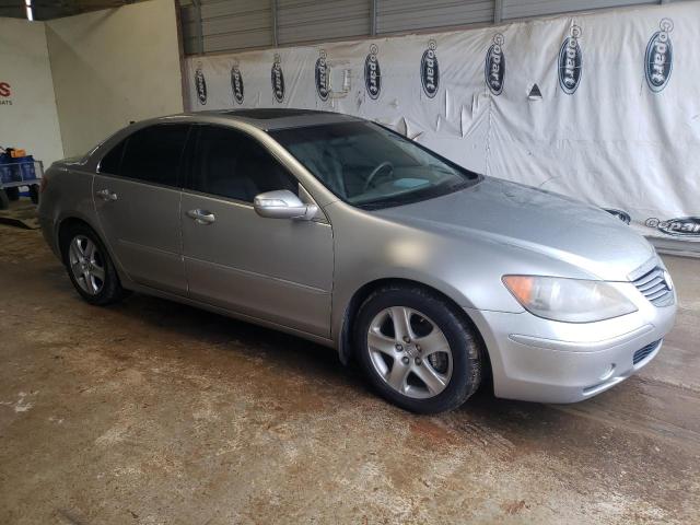 JH4KB16608C004627 - 2008 ACURA RL SILVER photo 4