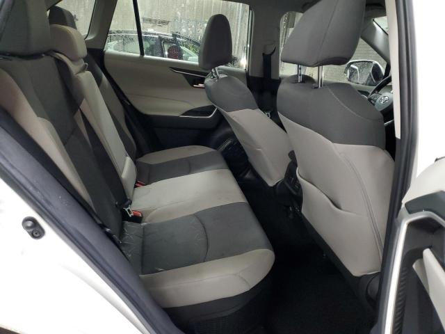 4T3RWRFV1NU057985 - 2022 TOYOTA RAV4 XLE WHITE photo 10