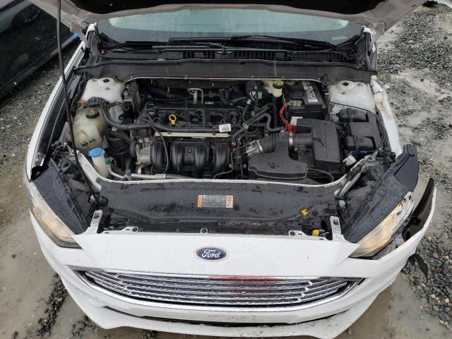 3FA6P0H71HR317150 - 2017 FORD FUSION SE WHITE photo 11