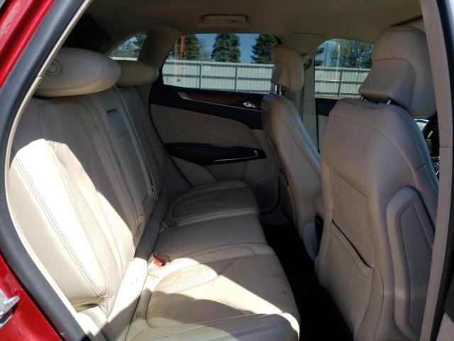 5LMCJ2C95KUL45142 - 2019 LINCOLN MKC SELECT Կարմիր լուսանկար 10