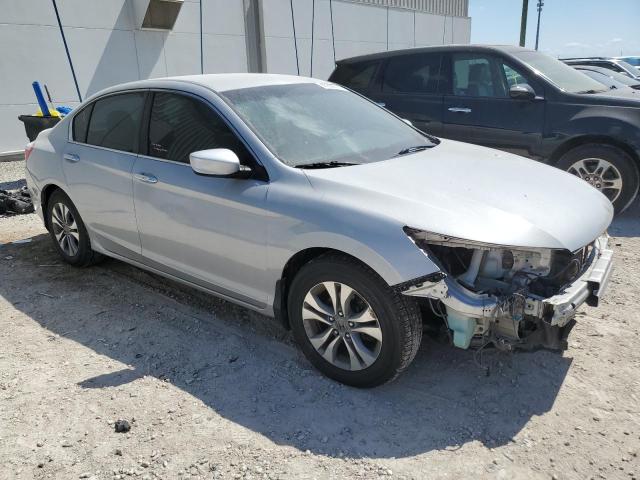 1HGCR2F37EA022189 - 2014 HONDA ACCORD LX SILVER photo 4