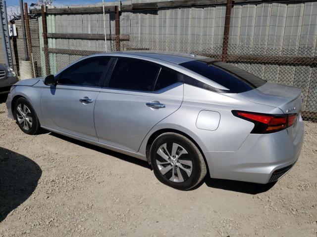 1N4BL4BV2LC162477 - 2020 NISSAN ALTIMA S SILVER photo 2