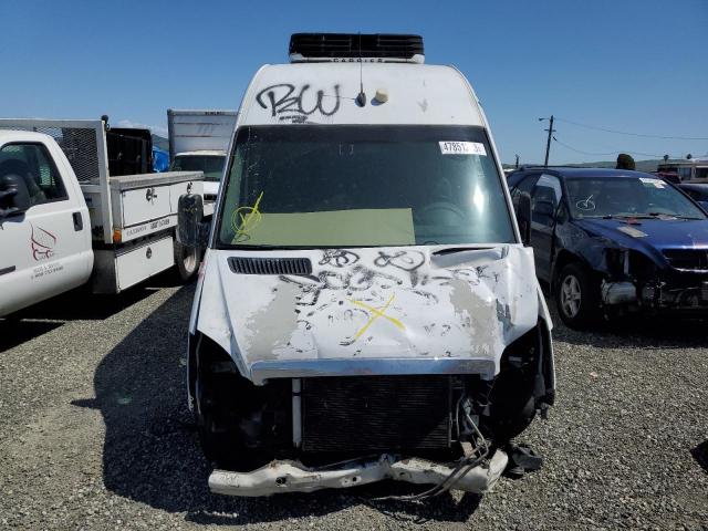 WD0PE845885263542 - 2008 DODGE SPRINTER 2500 WHITE photo 5