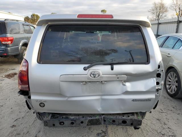 JTEZU14R148022716 - 2004 TOYOTA 4RUNNER SR5 SILVER photo 6