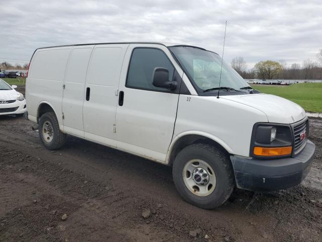 1GTW7FBA3B1190842 - 2011 GMC SAVANA G2500 WHITE photo 4