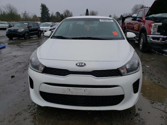 3KPA24AB4KE198257 - 2019 KIA RIO S WHITE photo 5