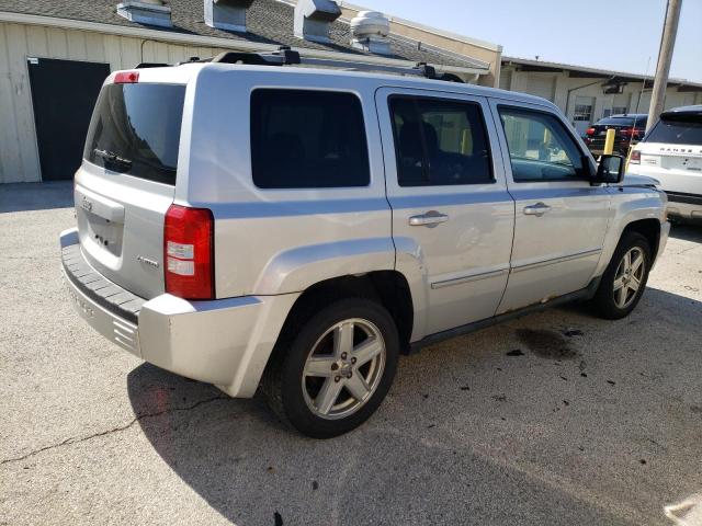 1J4NF4GB2AD570329 - 2010 JEEP PATRIOT LIMITED SILVER photo 3