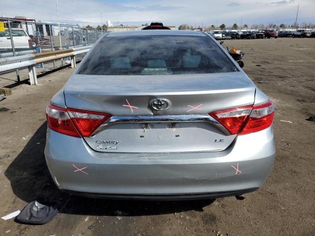 4T1BF1FK2HU627272 - 2017 TOYOTA CAMRY LE SILVER photo 6