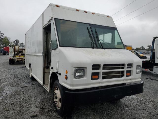 4UZAARCPX7CY64198 - 2007 FREIGHTLINER CHASSIS M LINE WALK-IN VAN WHITE photo 1