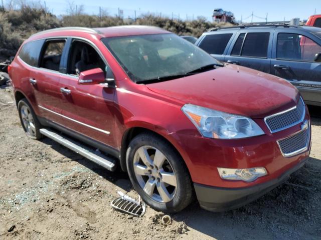 1GNKVLED6CJ331937 - 2012 CHEVROLET TRAVERSE LTZ RED photo 4