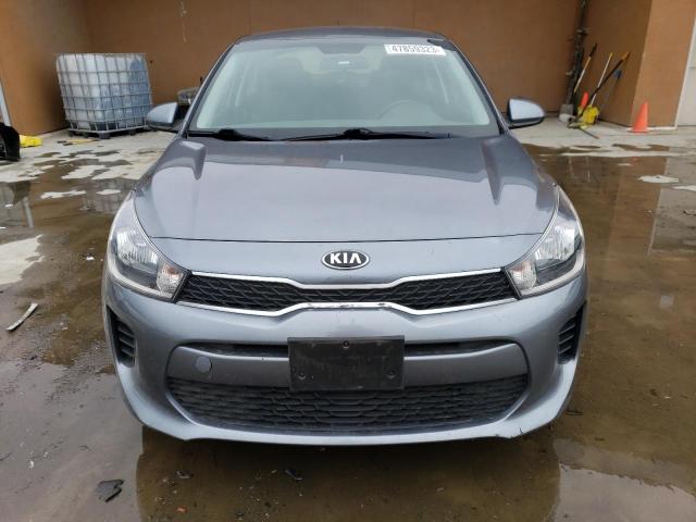 3KPA24AB0KE205835 - 2019 KIA RIO S GRAY photo 5