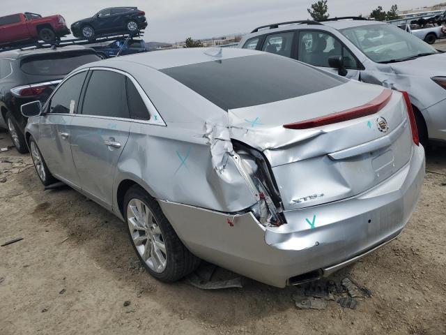 2G61N5S30F9255467 - 2015 CADILLAC XTS LUXURY COLLECTION SILVER photo 2