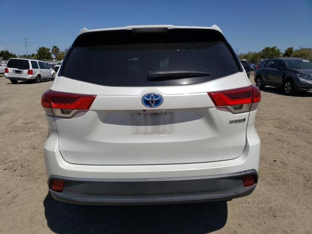 5TDBGRFH4JS048895 - 2018 TOYOTA HIGHLANDER HYBRID WHITE photo 6