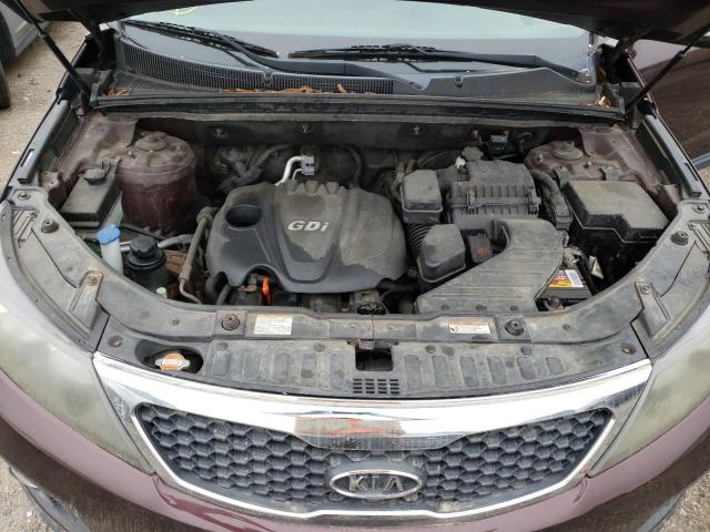 5XYKT4A62CG222516 - 2012 KIA SORENTO BASE BURGUNDY photo 12