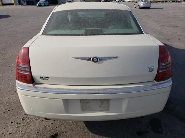 2C3KA63H36H102833 - 2006 CHRYSLER 300C WHITE photo 6