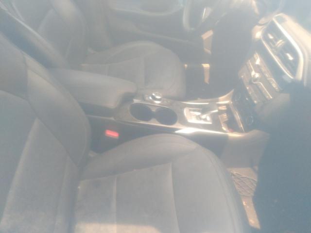 SJKCH5CP5HA038015 - 2017 INFINITI QX30 BASE PURPLE photo 5