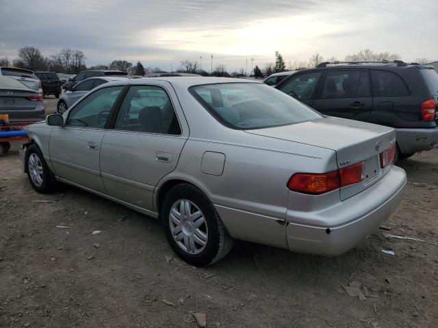 4T1BG22K9YU667583 - 2000 TOYOTA CAMRY CE CREAM photo 2