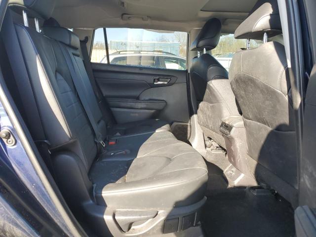 5TDHZRBH9MS547464 - 2021 TOYOTA HIGHLANDER XLE 蓝色 照片 11