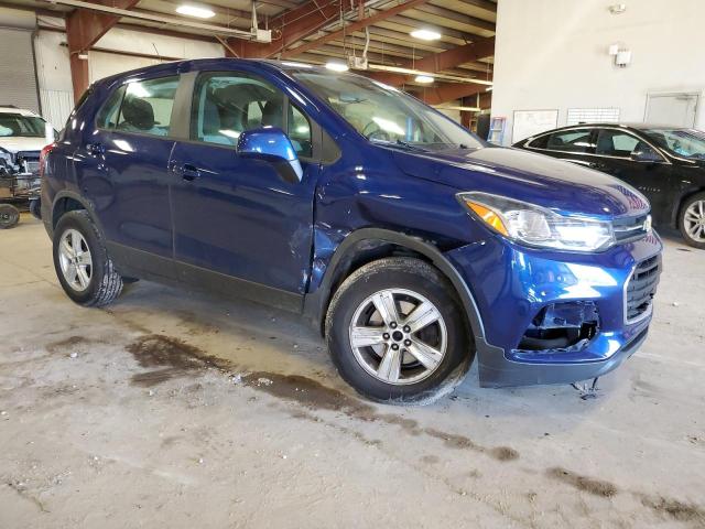 3GNCJNSB1HL186546 - 2017 CHEVROLET TRAX LS BLUE photo 4