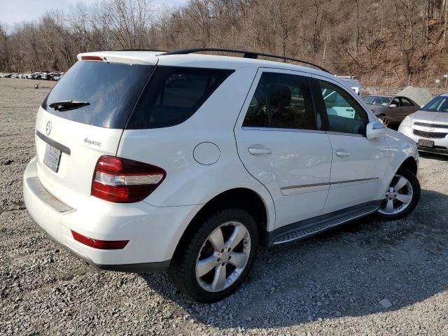 4JGBB8GB7AA599768 - 2010 MERCEDES-BENZ ML 350 4MATIC WHITE photo 3