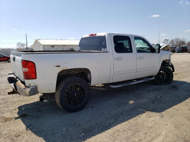 1GC4KYB66AF122937 - 2010 CHEVROLET SILVERADO K2500 HEAVY DUTY LTZ WHITE photo 3