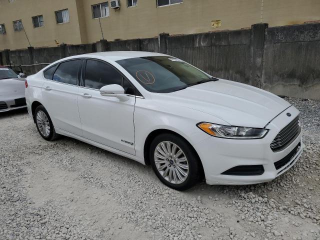 3FA6P0LU4DR236960 - 2013 FORD FUSION SE HYBRID WHITE photo 4