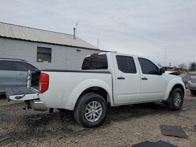 1N6AD0EV7FN705089 - 2015 NISSAN FRONTIER S WHITE photo 3