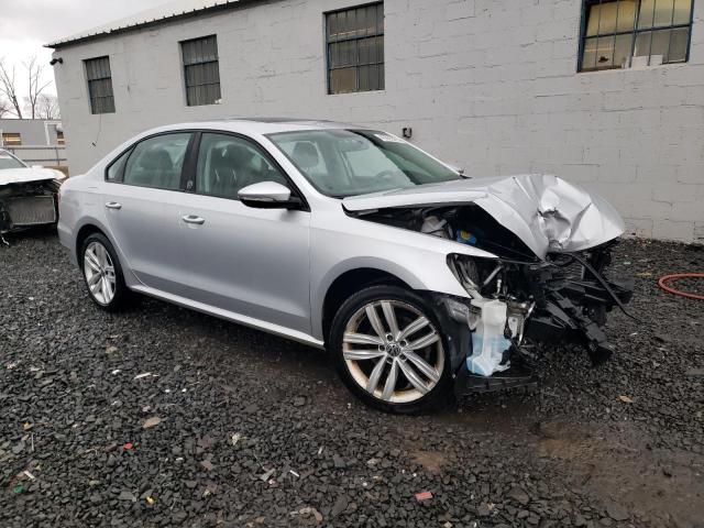 1VWLA7A36KC005195 - 2019 VOLKSWAGEN PASSAT WOLFSBURG Серебристый фото 4