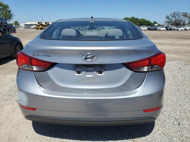 5NPDH4AE8GH708649 - 2016 HYUNDAI ELANTRA SE SILVER photo 6