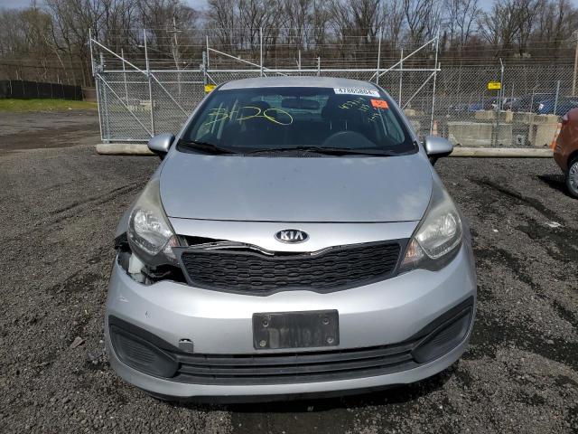 KNADM4A31E6356903 - 2014 KIA RIO LX SILVER photo 5