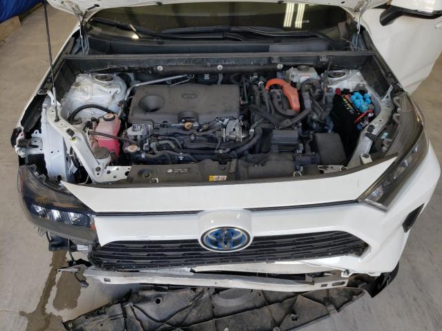 2T3MWRFV8MW117768 - 2021 TOYOTA RAV4 LE WHITE photo 12