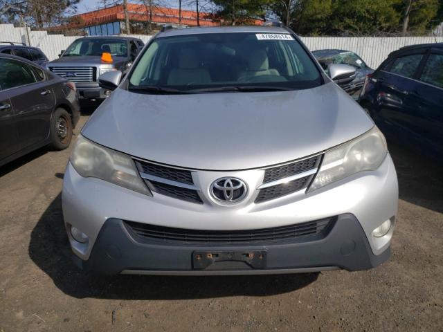 2T3RFREV0EW132709 - 2014 TOYOTA RAV4 XLE SILVER photo 5