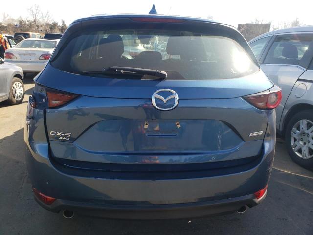 JM3KFBBM1J0348644 - 2018 MAZDA CX-5 SPORT BLUE photo 6