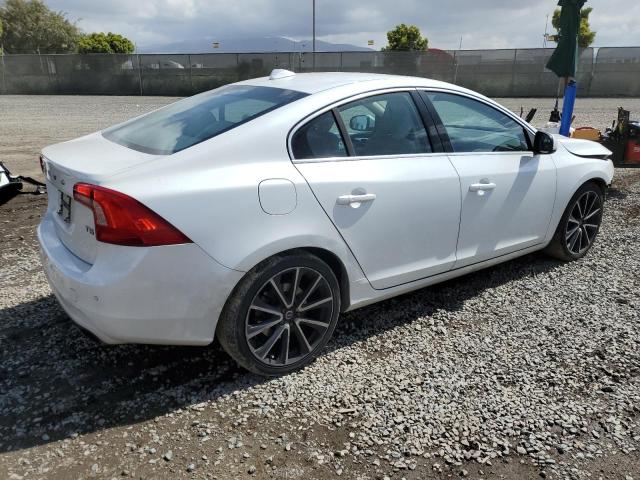 YV126MFK2G2413862 - 2016 VOLVO S60 PREMIER WHITE photo 3