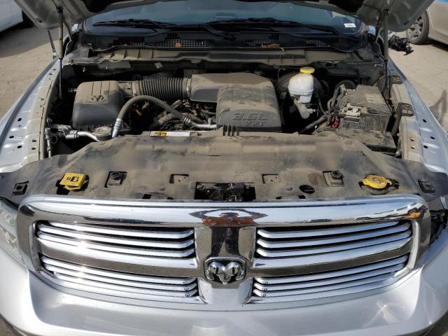 3C6RR7LG3JG266356 - 2018 RAM 1500 SLT SILVER photo 11