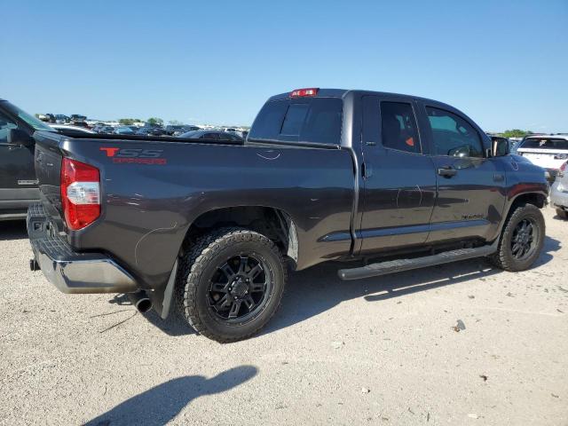 5TFRW5F14HX213958 - 2017 TOYOTA TUNDRA DOUBLE CAB SR/SR5 GRAY photo 3