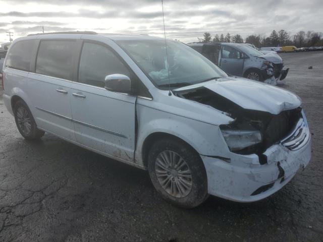 2C4RC1CG1GR246861 - 2016 CHRYSLER TOWN & COU TOURING L WHITE photo 4