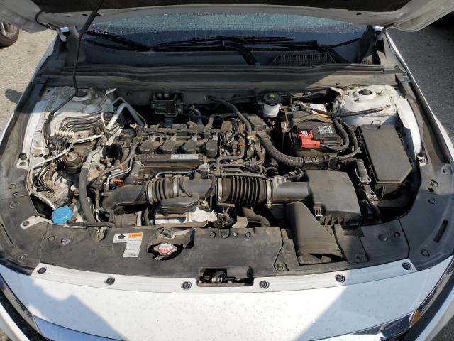 1HGCV1F17JA260414 - 2018 HONDA ACCORD LX WHITE photo 11