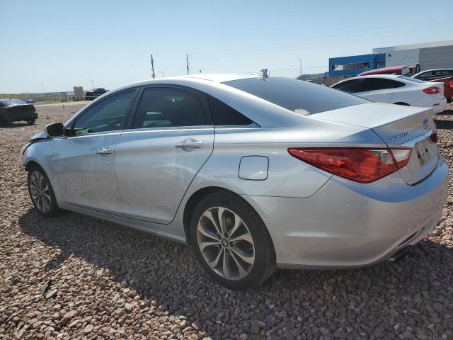 5NPEC4AB8DH769956 - 2013 HYUNDAI SONATA SE GRAY photo 2