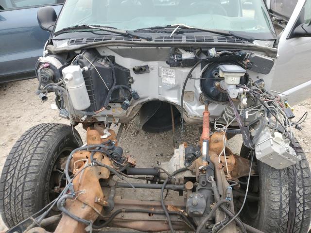 1GCDT14W5T8193832 - 1996 CHEVROLET S TRUCK S10 银色 照片 11