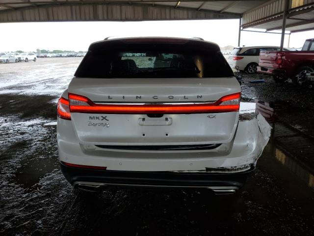 2LMPJ6LR3JBL46648 - 2018 LINCOLN MKX RESERVE أبيض صورة 6