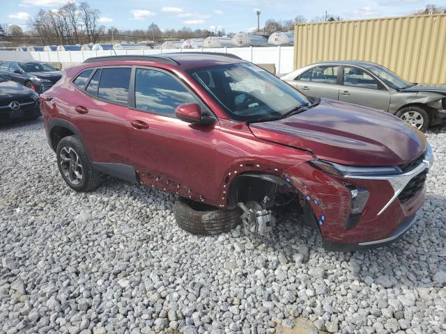 KL77LHE23RC064962 - 2024 CHEVROLET TRAX 1LT CRIMSON photo 4